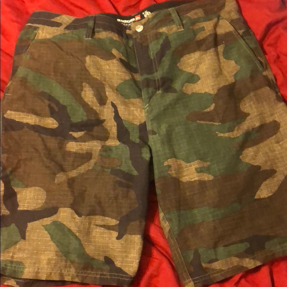 Quicksilver Camo amphibian shorts!  Size 36
